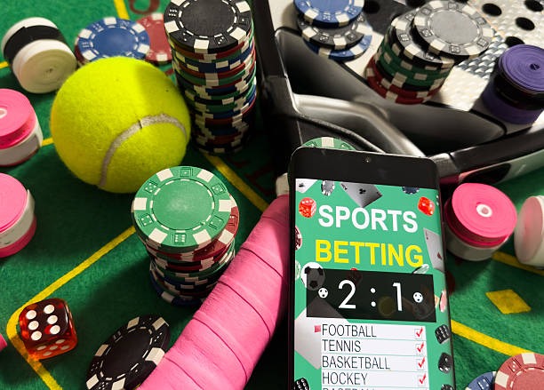 royal558 platform showing football sportsbook, live dealer tables, and slot games interface