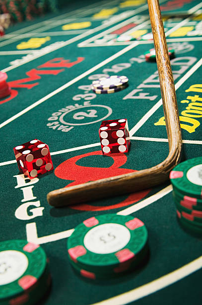 Lightning Dice payout table showing odds for different dice totals and bet types