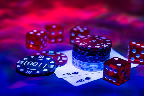 Wild Fireworks slot game interface with fireworks animation on royal558